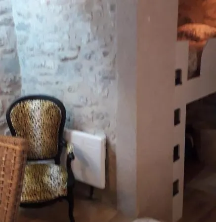 Holiday home Dans Maison Du Xvi Siecle