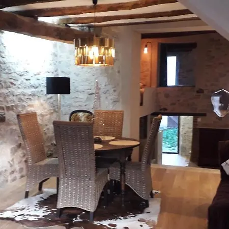 Holiday home Dans Maison Du Xvi Siecle Cajarc