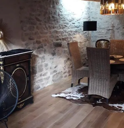 Holiday home Dans Maison Du Xvi Siecle Cajarc