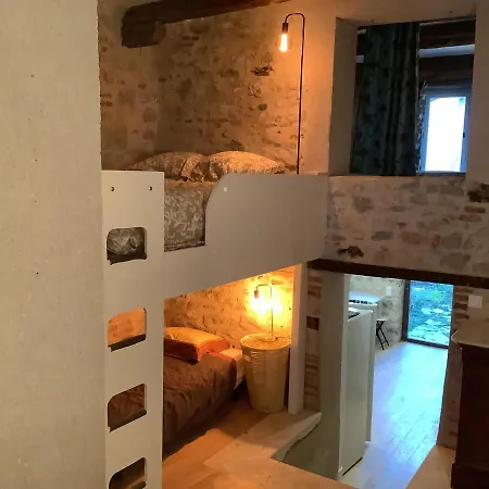 Holiday home Dans Maison Du Xvi Siecle Cajarc