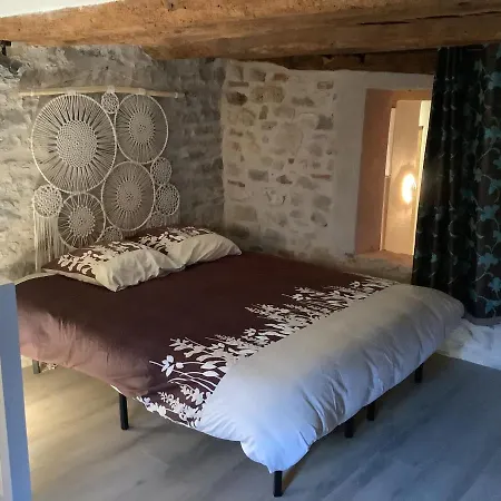 Dans Maison Du Xvi Siecle * Cajarc
